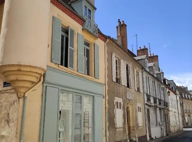 L'atelier De L'artiste - Coeur De *